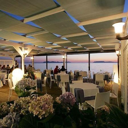 Sunset Beach Марауза Екстериор снимка
